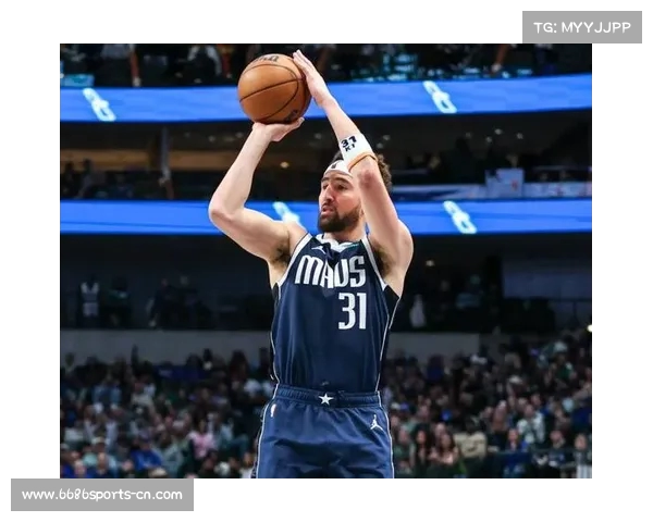 单节与三分:克莱汤普森如何书写NBA历史篇章(克莱汤普森历史排名) 单节与三分:克莱汤普森如何书写NBA历史篇章(克莱汤普森历史排名)